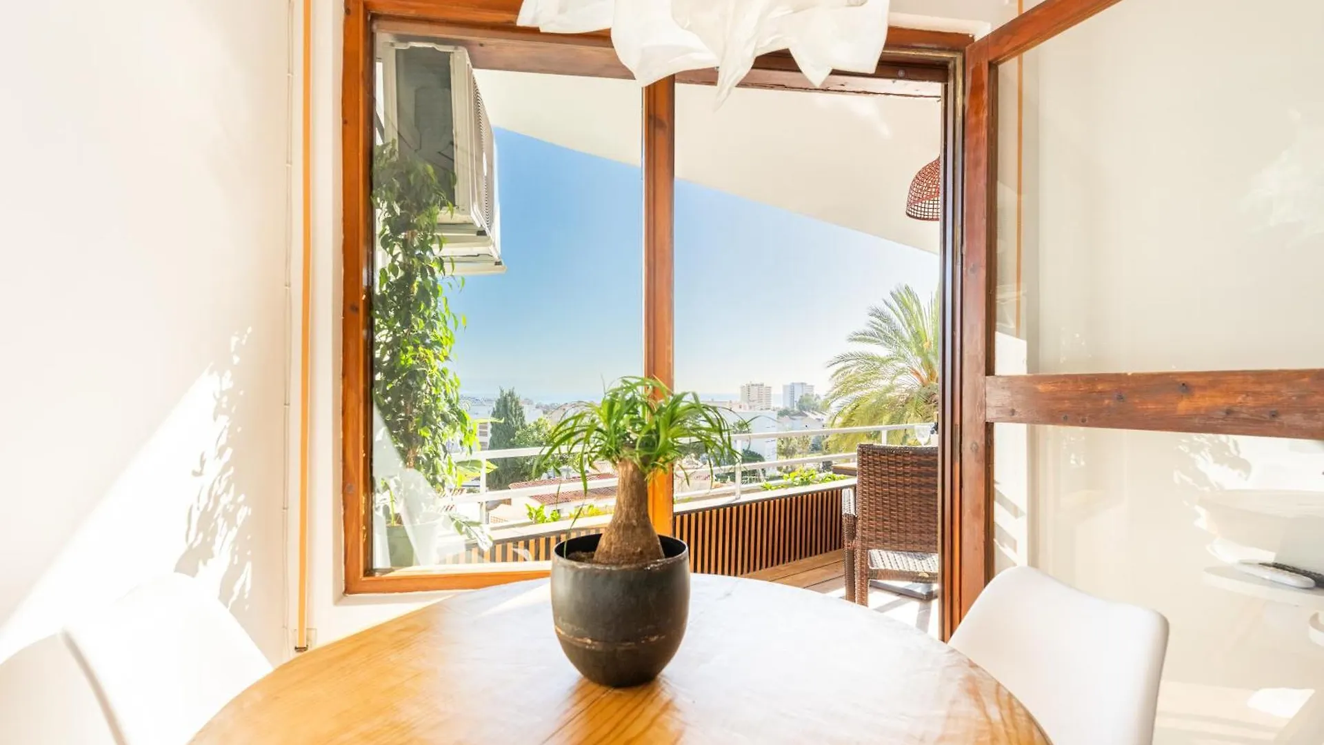 Wintowinrentals Great Location, Views & Relax Torremolinos