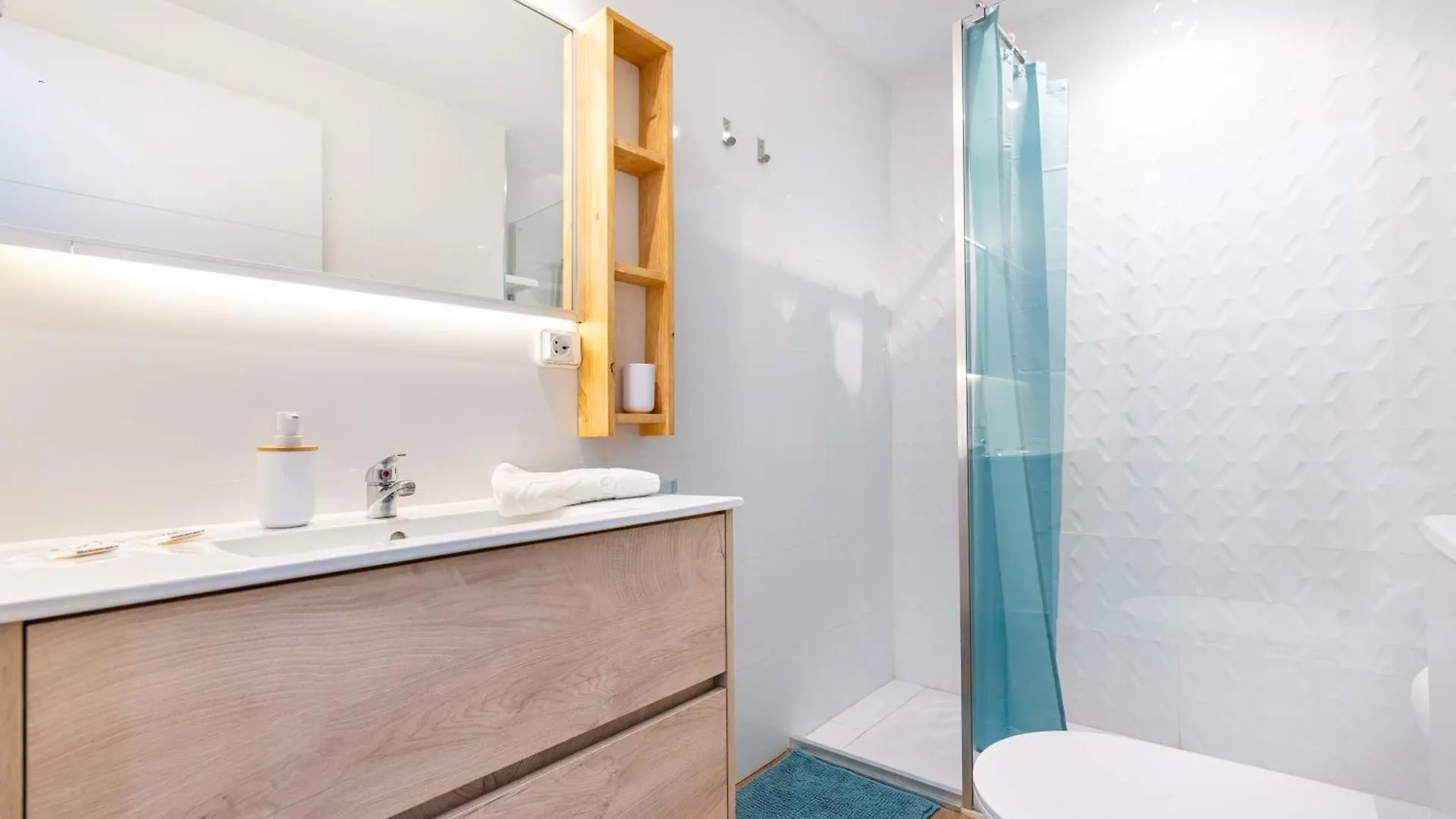 Wintowinrentals Great Location, Views & Relax Torremolinos
